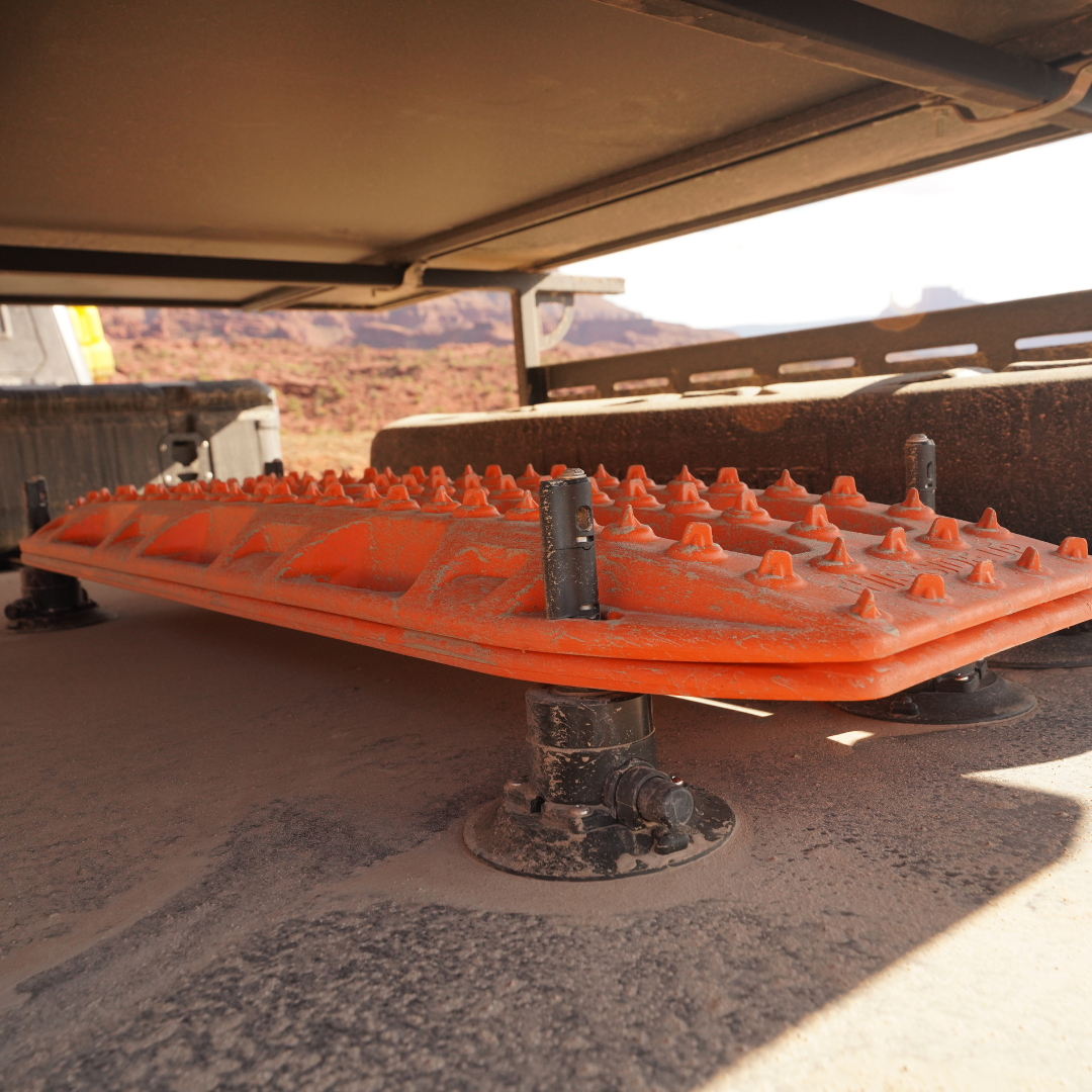 MaxTrax Recovery Boards Mount